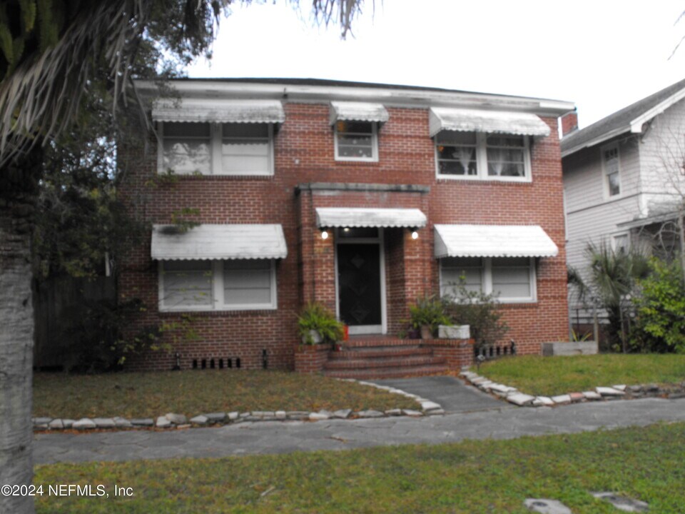 2161 Myra St, Unit 4 in Jacksonville, FL - Building Photo