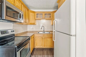 1520 W 9th St in Waterloo, IA - Building Photo - Building Photo