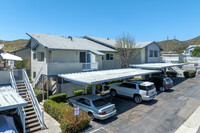 10384 Alphonse ST in Santee, CA - Foto de edificio - Building Photo