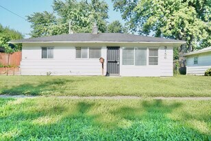 3156 Eagledale Dr in Indianapolis, IN - Building Photo