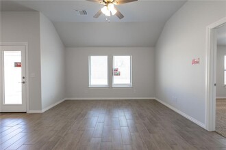 3919 Lleyton Dr in Norman, OK - Foto de edificio - Building Photo