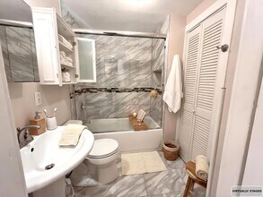 60 Commonwealth Ave, Unit GF in Boston, MA - Foto de edificio - Building Photo