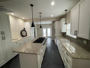 4304 Garrow St in Houston, TX - Building Photo - Building Photo