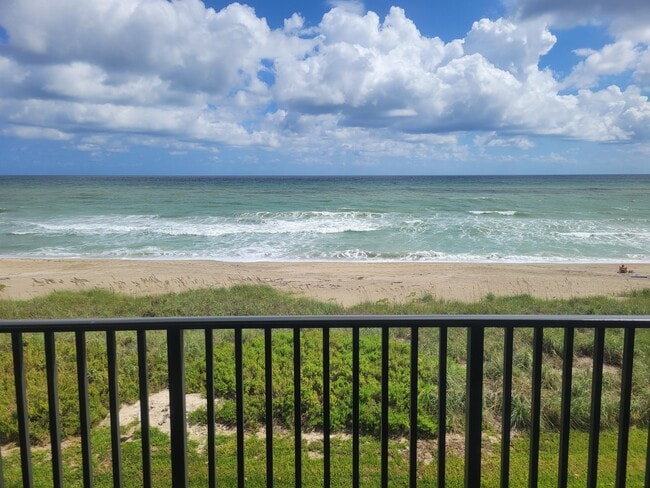 property at 10152 S Ocean Dr