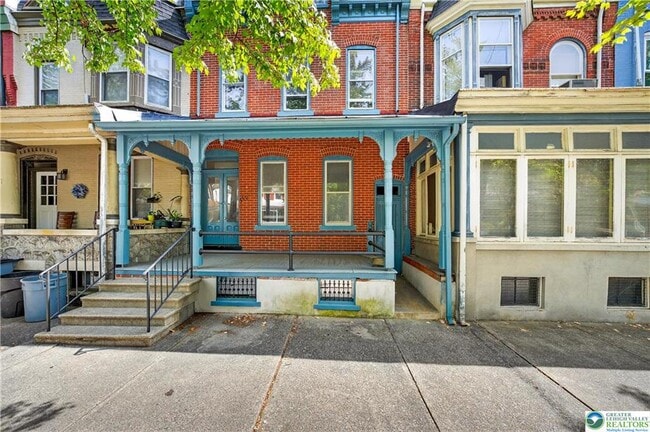 property at 519 N 6th St