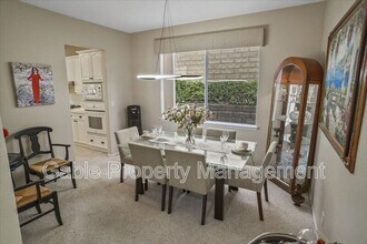 27878 Amberwood Ln in Santa Clarita, CA - Building Photo - Building Photo