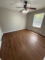 239 Green St in Nicholasville, KY - Building Photo