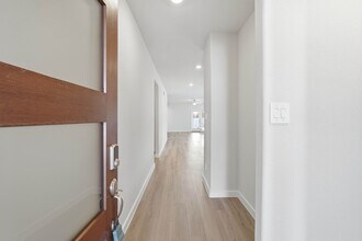 18037 Martin Pines Dr in Conroe, TX - Building Photo - Building Photo