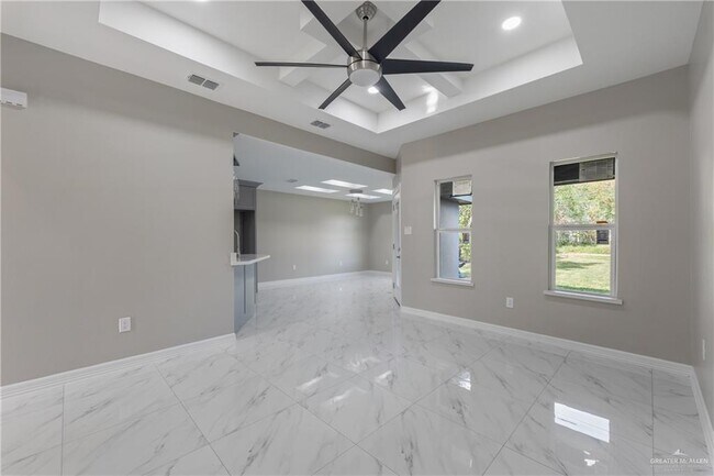 522 S Reagan St in San Benito, TX - Building Photo - Building Photo