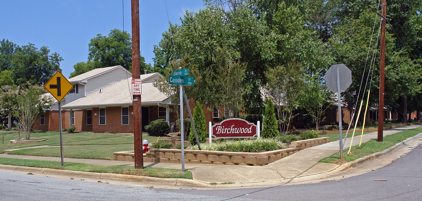 Birchwood Apartments in Raleigh, NC - Foto de edificio