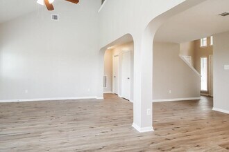 22835 W Waterlake in Richmond, TX - Building Photo - Building Photo
