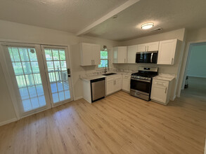 853 Nash Street in Garland, TX - Building Photo - Building Photo