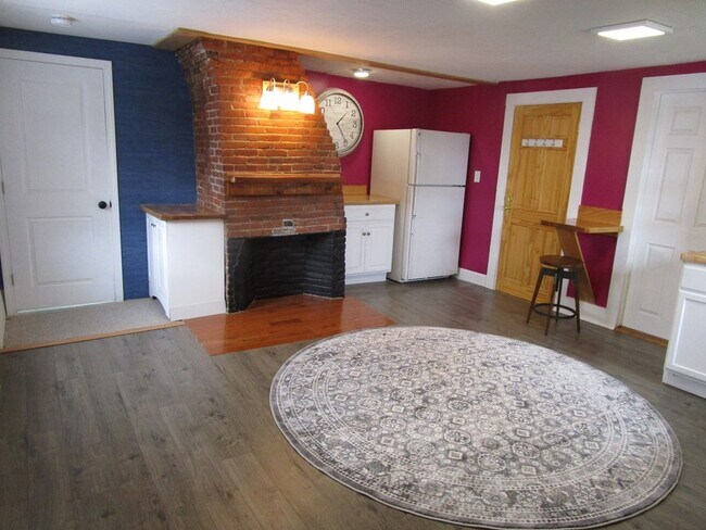 216 Irving St in Framingham, MA - Building Photo - Building Photo