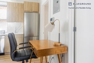 138 E 38th St in New York, NY - Building Photo - Building Photo