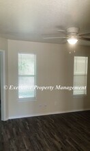1140-1142 Co Rd 4804 in Kempner, TX - Building Photo - Building Photo