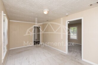 2210 Pullman Ave in Jacksonville, FL - Building Photo - Building Photo