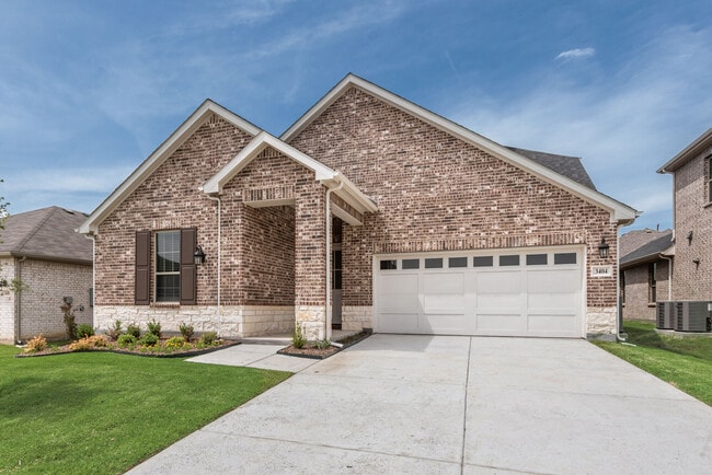 property at 3404 Riverlawn Dr