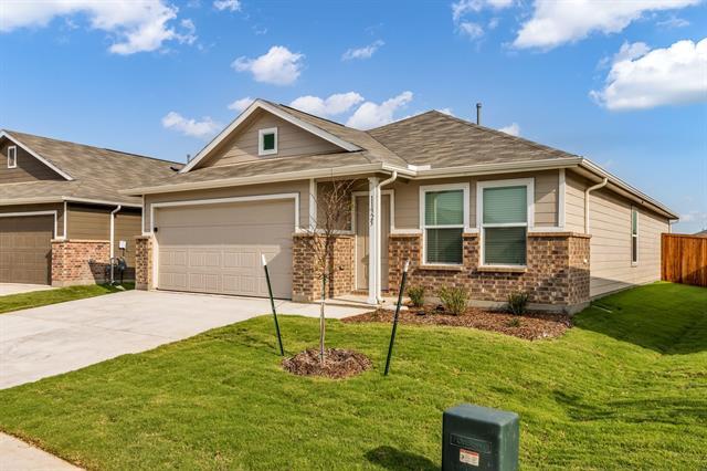 11325 Rodeo Dr in Providence Village, TX - Building Photo - Building Photo