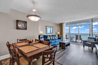 2506 N Ocean Blvd in Myrtle Beach, SC - Building Photo - Building Photo