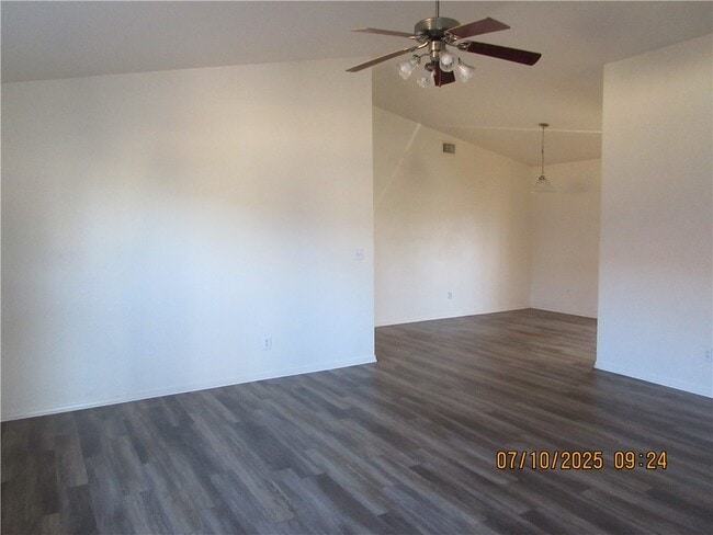 2235 Pasadena Ave in Kingman, AZ - Building Photo - Building Photo