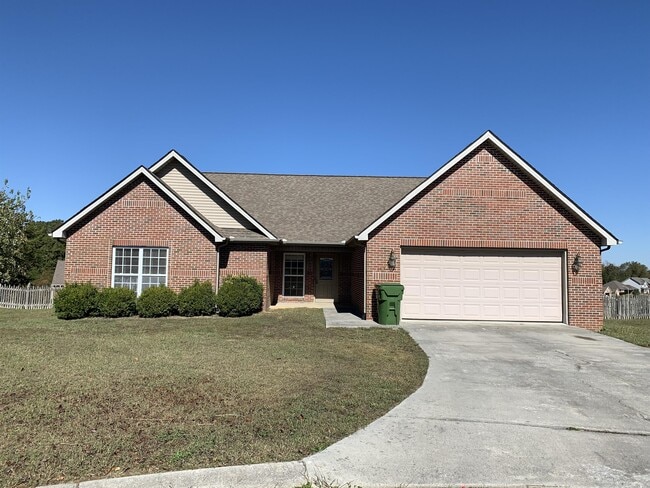 property at 2517 Tyvola Ct