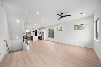 2914 Delano St in Houston, TX - Building Photo - Building Photo