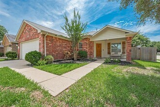 2819 Lakecrest Way Dr in Katy, TX - Building Photo - Building Photo