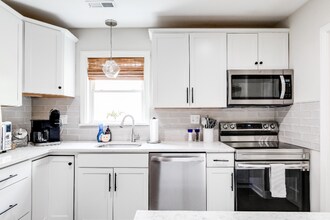 1205 Blue Jay Ln in Richmond, VA - Building Photo - Building Photo