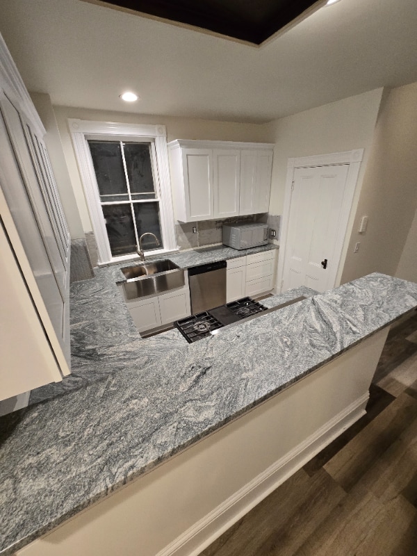 9 Harley St, Unit 1st Floor in Boston, MA - Building Photo - Building Photo