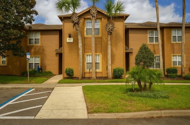 property at 400 Summit Ridge Pl