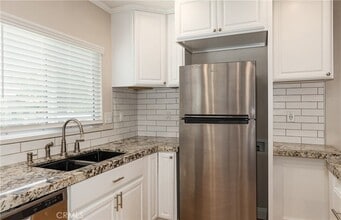 25461 Cole St in Loma Linda, CA - Building Photo - Building Photo