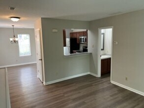 826 Selwyn Place Rd in Charlotte, NC - Foto de edificio - Building Photo