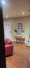 3306 Powhatan Ave, Unit 2nd floor south in Baltimore, MD - Building Photo - Building Photo