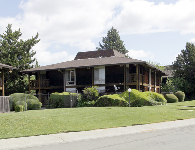 South Park Village Apartments in Sacramento, CA - Foto de edificio - Building Photo