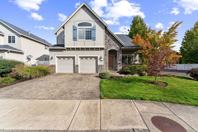 2688 N Fremont St in Cornelius, OR - Foto de edificio - Building Photo