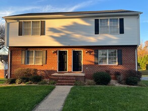 Holly Run Apartments in Lynchburg, VA - Building Photo - Building Photo