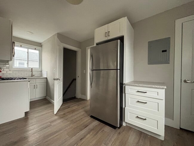 355 River Dr, Unit 2