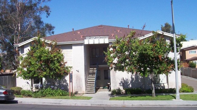 4853 Jessie Ave in La Mesa, CA - Building Photo - Building Photo