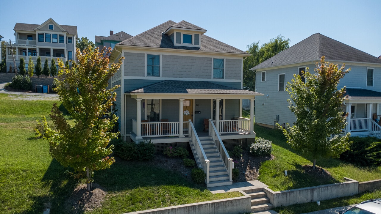 426 Marshall Ave SW in Roanoke, VA - Foto de edificio