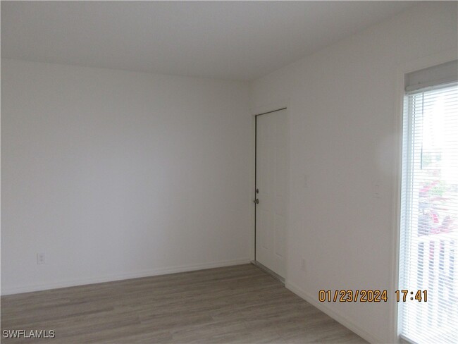 3330 N Key Dr in North Fort Myers, FL - Building Photo - Building Photo