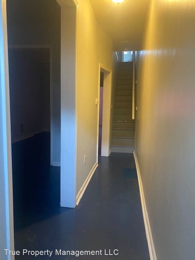 2611 W Fairmount Ave photo'