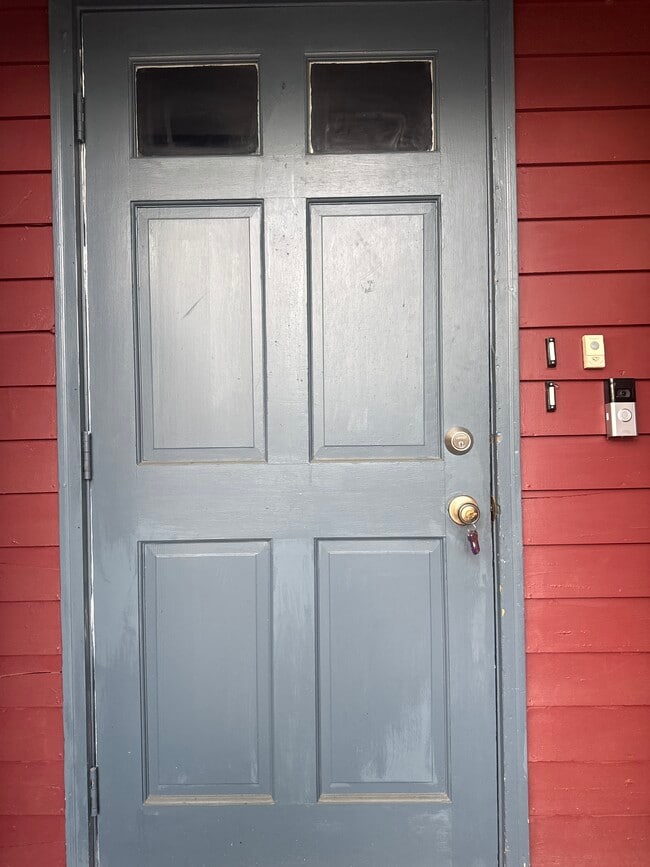 21 Bleecker Pl in Albany, NY - Building Photo - Building Photo