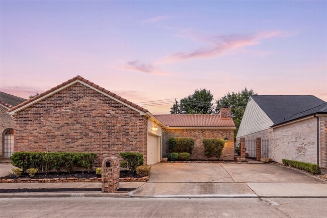 property at 14122 Langbourne Dr