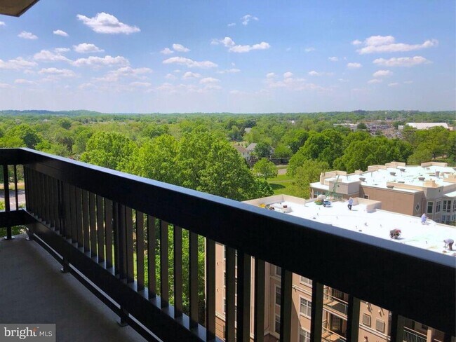 property at 5505 Seminary Rd