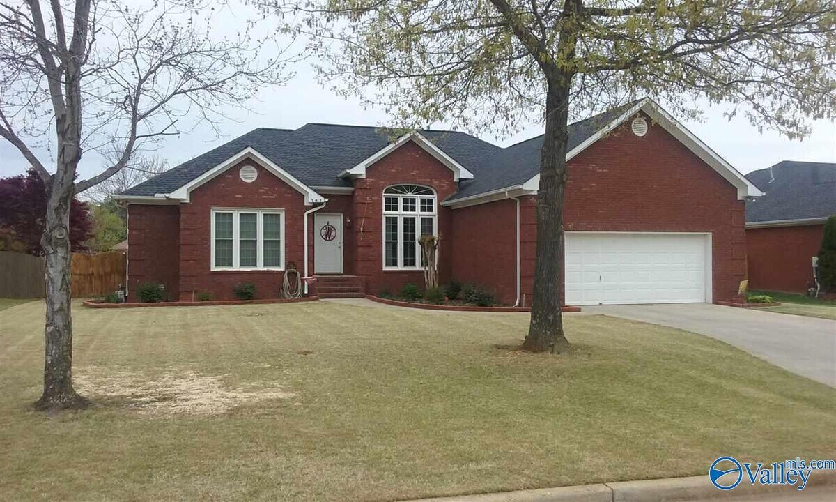 141 Freedom Way in Madison, AL - Building Photo