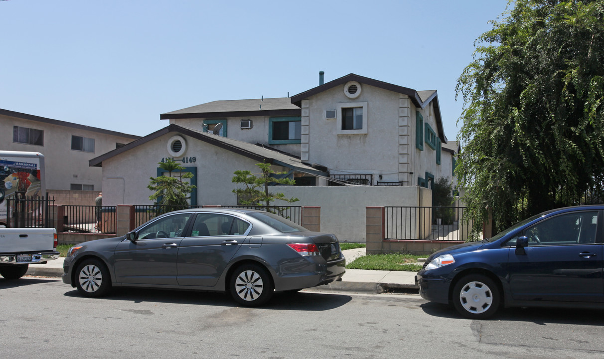 4145-4149 Rowland Ave in El Monte, CA - Building Photo