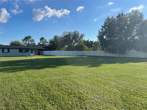 10541 Hackney Dr in Riverview, FL - Building Photo - Building Photo