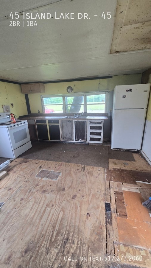 45 Island Lake Dr in Hamilton, OH - Building Photo - Building Photo