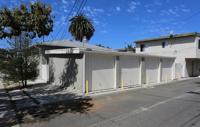 602 Clementine St in Oceanside, CA - Building Photo - Building Photo