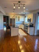 103 W Broad St in Stonington, CT - Building Photo - Building Photo